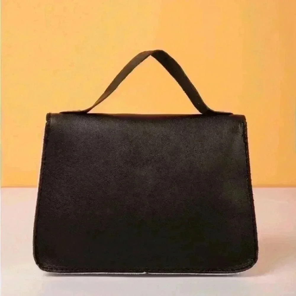 ⚠️Clearance Mini Two Tone Flap Square Bag - Picture 3 of 3